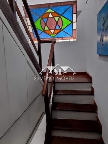 Casa à venda com 5 quartos, 300m² - Foto 9