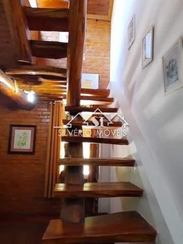 Casa à venda com 5 quartos, 300m² - Foto 16