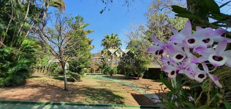 Casa à venda com 5 quartos, 890m² - Foto 16