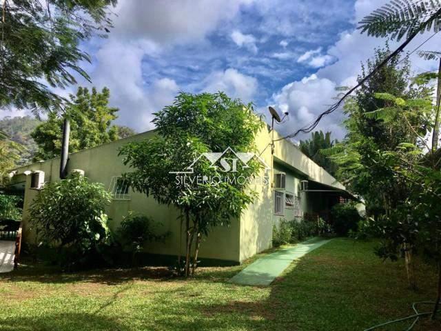 Casa à venda com 5 quartos, 890m² - Foto 10