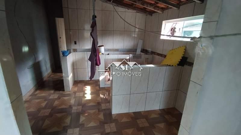 Casa à venda com 3 quartos, 200m² - Foto 6