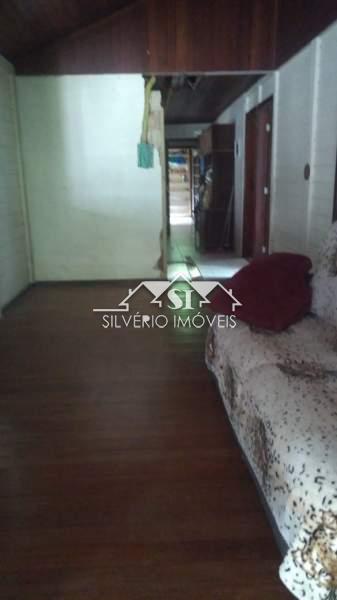 Casa à venda com 5 quartos, 103m² - Foto 14