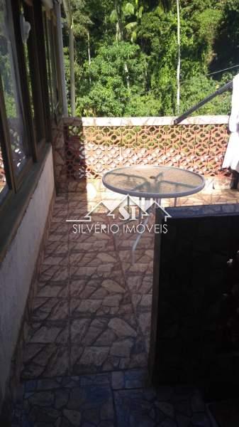 Casa à venda com 5 quartos, 103m² - Foto 19