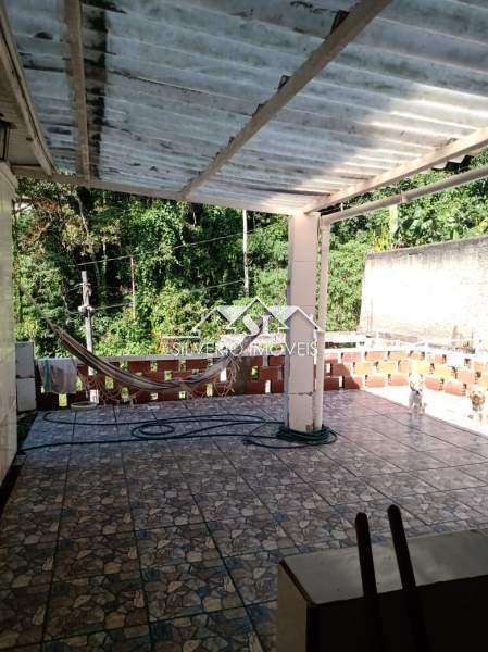 Casa à venda com 5 quartos, 103m² - Foto 32
