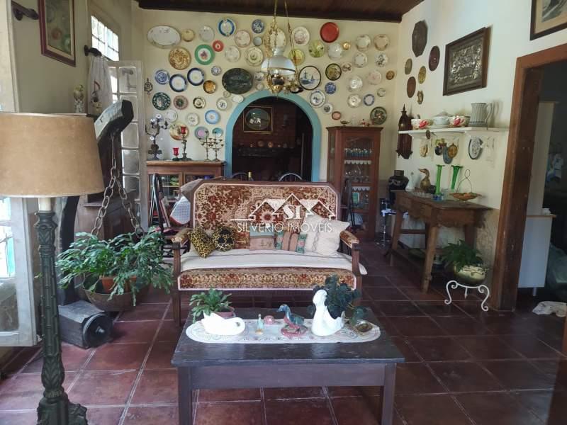 Casa à venda com 3 quartos, 150m² - Foto 12