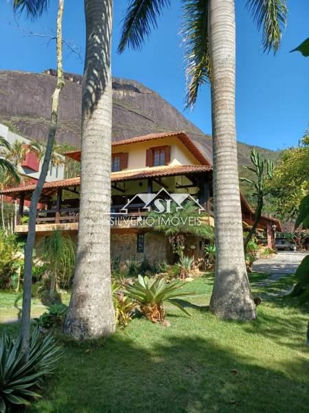Casa à venda com 3 quartos, 498m² - Foto 2