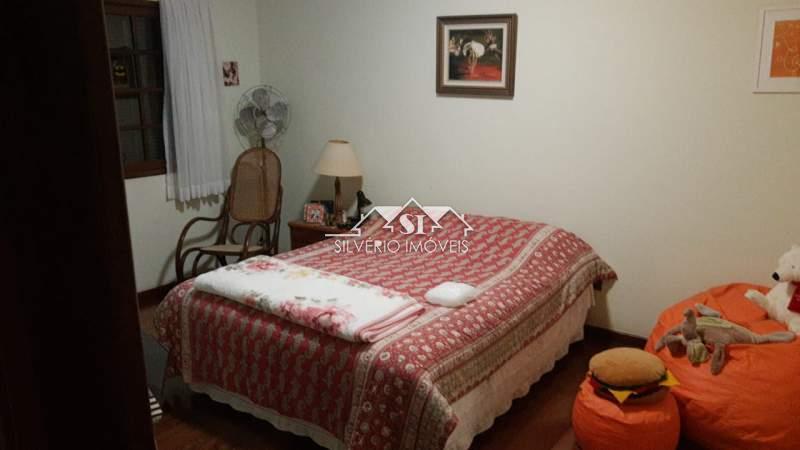 Casa à venda com 3 quartos, 498m² - Foto 14