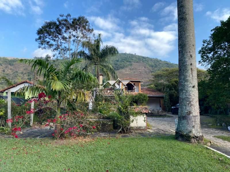 Casa à venda com 6 quartos, 530m² - Foto 6