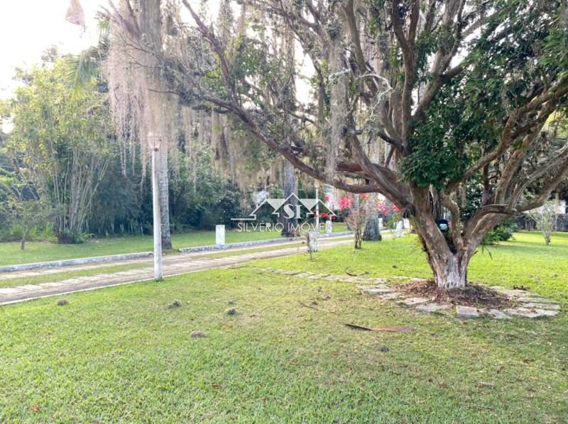Casa à venda com 6 quartos, 530m² - Foto 7