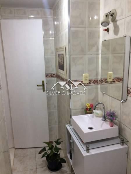 Apartamento à venda com 2 quartos, 60m² - Foto 3