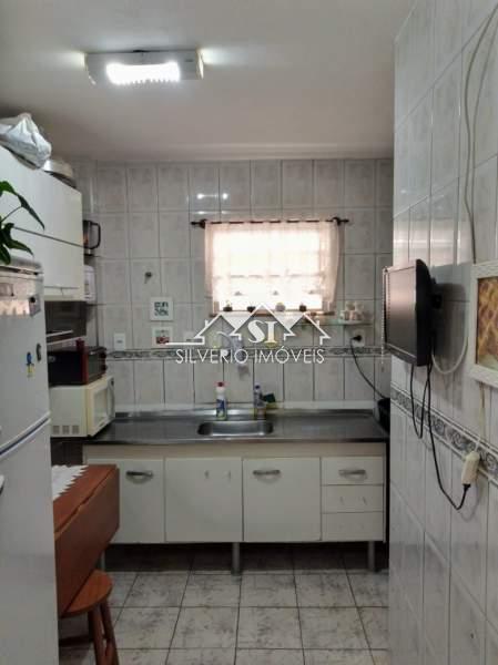 Apartamento à venda com 2 quartos, 60m² - Foto 5