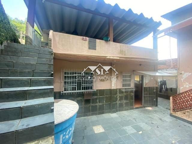 Casa em Caxambú - Petrópolis/RJ  - 4 Quartos
