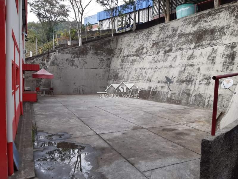 Galpão em Itaipava - Petrópolis/RJ 