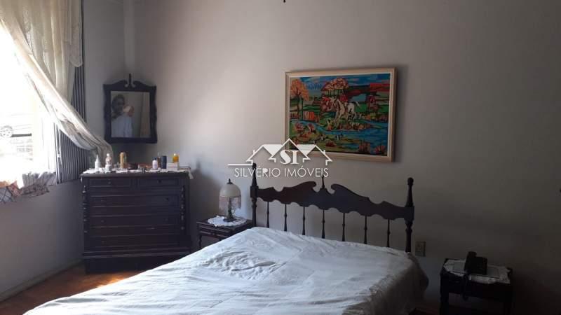 Apartamento à venda com 2 quartos, 400m² - Foto 9