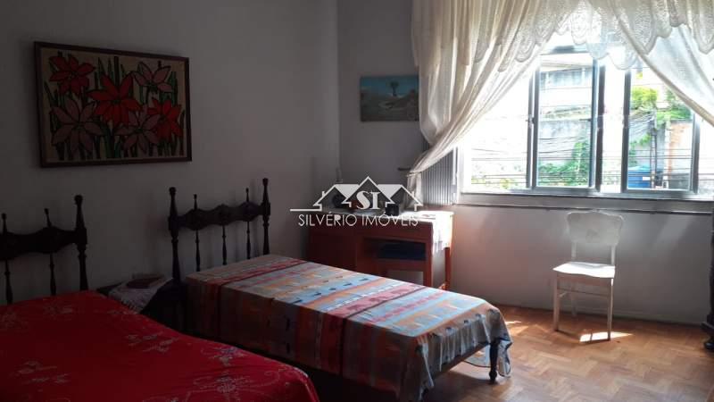 Apartamento à venda com 2 quartos, 400m² - Foto 10