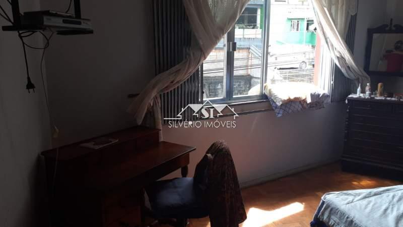 Apartamento à venda com 2 quartos, 400m² - Foto 12