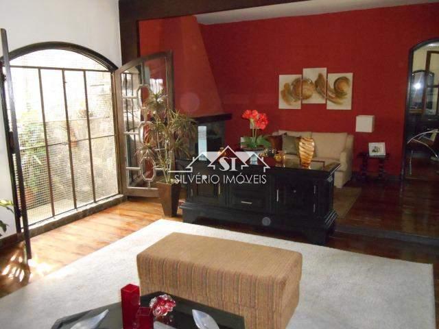 Casa à venda com 4 quartos, 334m² - Foto 17