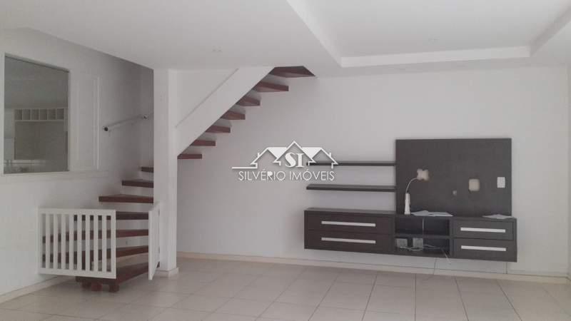 Casa à venda com 3 quartos, 150m² - Foto 12