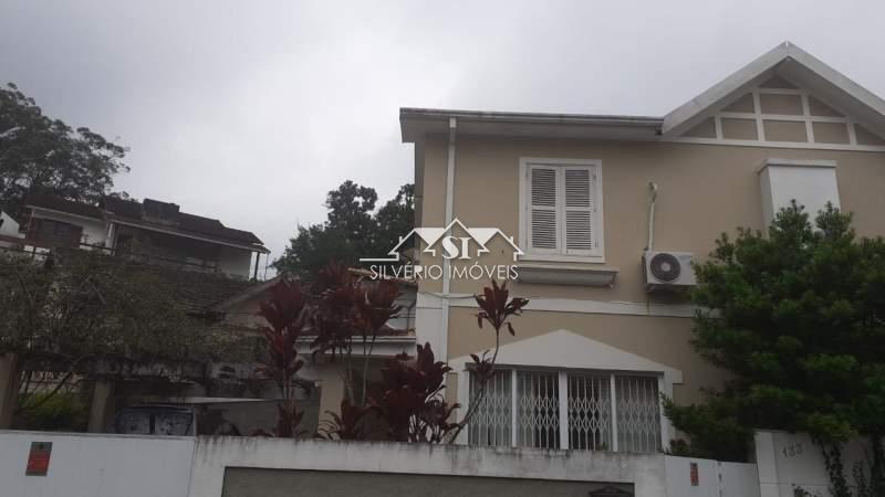 Casa em Valparaíso - Petrópolis/RJ  - 3 Quartos