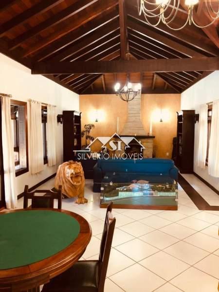 Casa para alugar com 6 quartos, 900m² - Foto 8