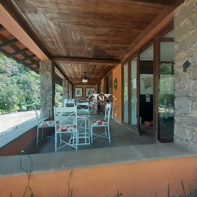 Casa à venda com 4 quartos, 165m² - Foto 19