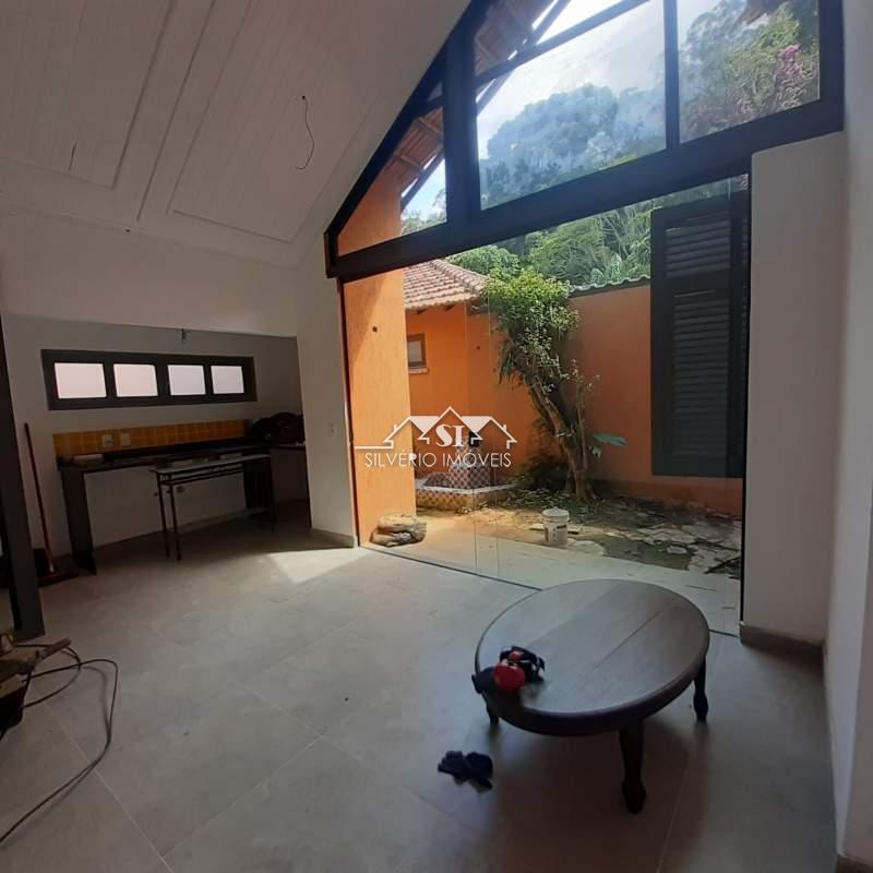 Casa à venda com 4 quartos, 165m² - Foto 39