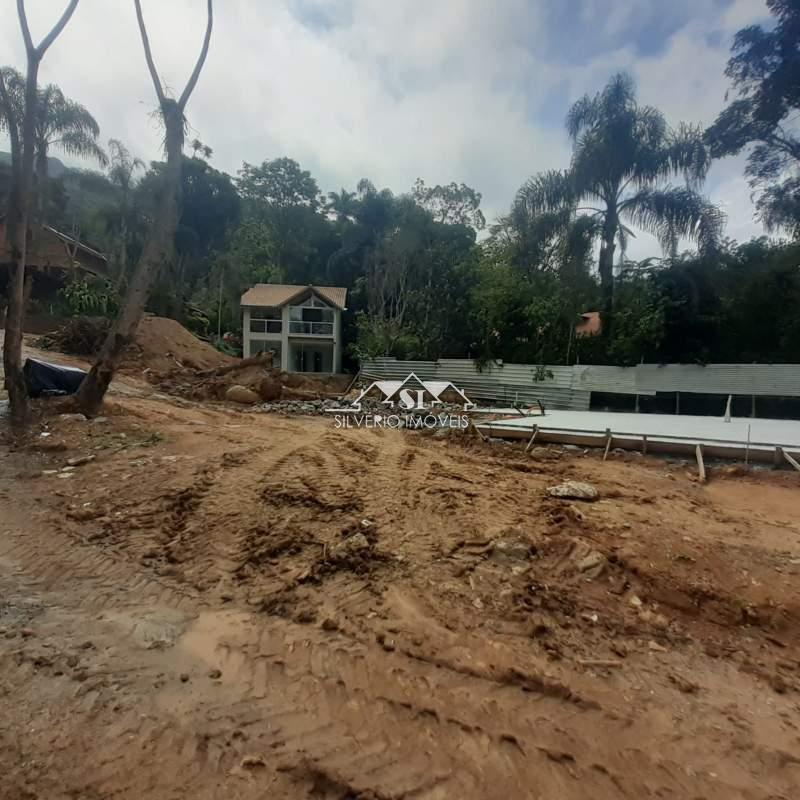 Casa à venda com 4 quartos, 165m² - Foto 46