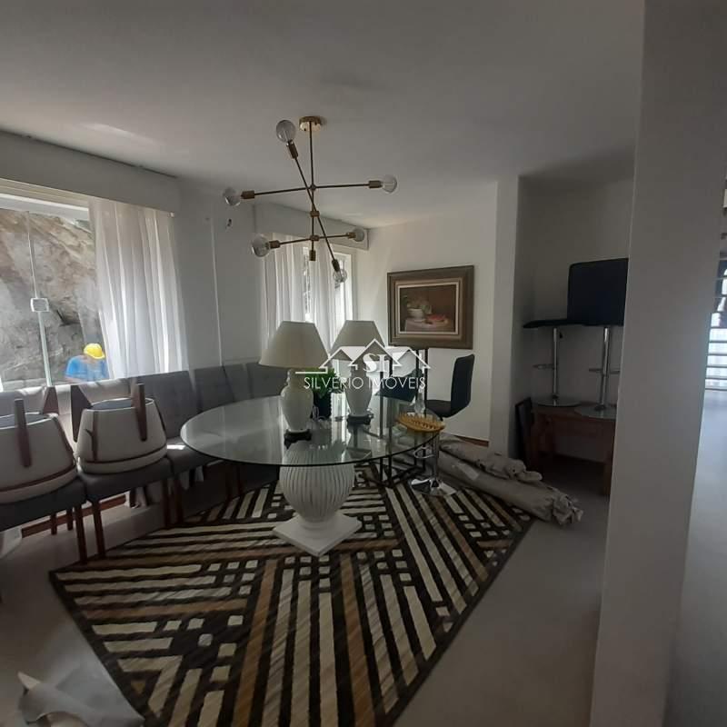 Casa à venda com 4 quartos, 165m² - Foto 52