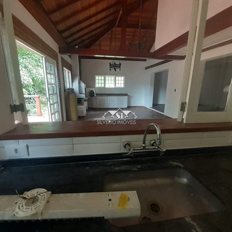 Casa à venda em Carangola, Petrópolis - RJ - Foto 23