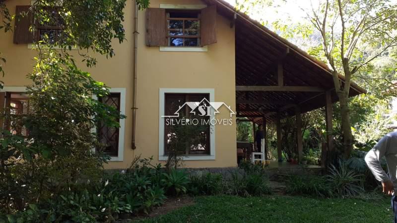 Casa em Retiro - Petrópolis/RJ  - 4 Quartos