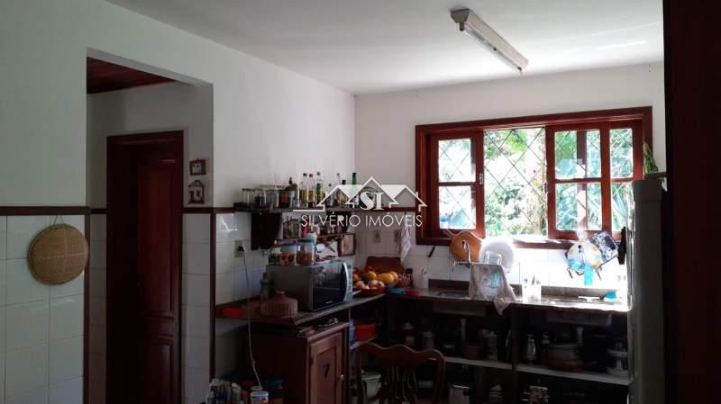 Casa à venda com 4 quartos, 280m² - Foto 20