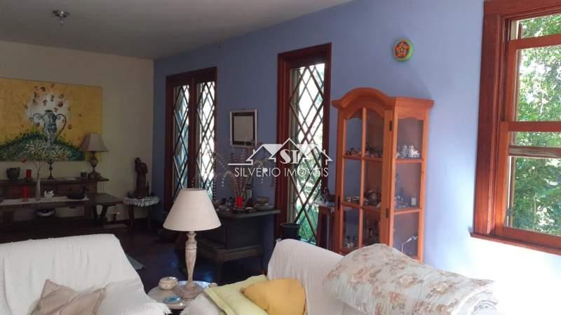 Casa à venda com 4 quartos, 280m² - Foto 21