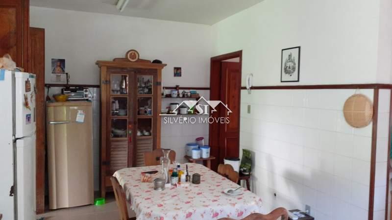 Casa à venda com 4 quartos, 280m² - Foto 22