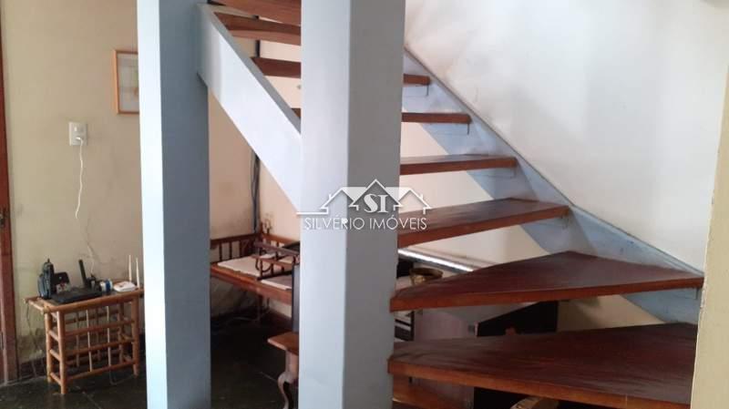 Casa à venda com 4 quartos, 280m² - Foto 24