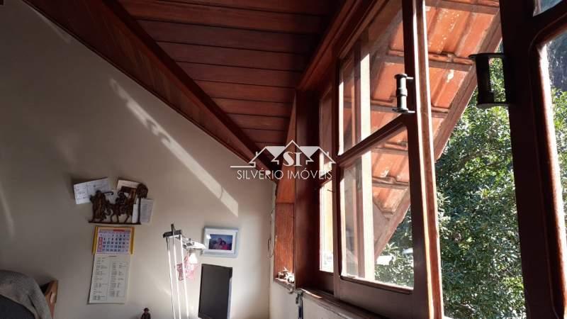Casa à venda com 4 quartos, 280m² - Foto 26