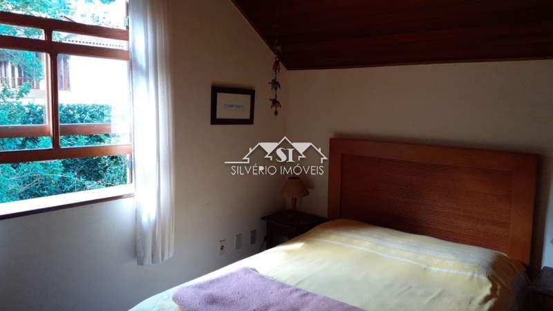 Casa à venda com 4 quartos, 280m² - Foto 28