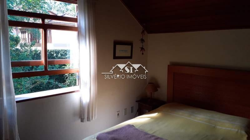 Casa à venda com 4 quartos, 280m² - Foto 31