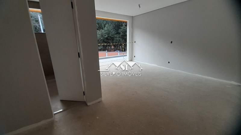 Casa à venda com 4 quartos, 270m² - Foto 26