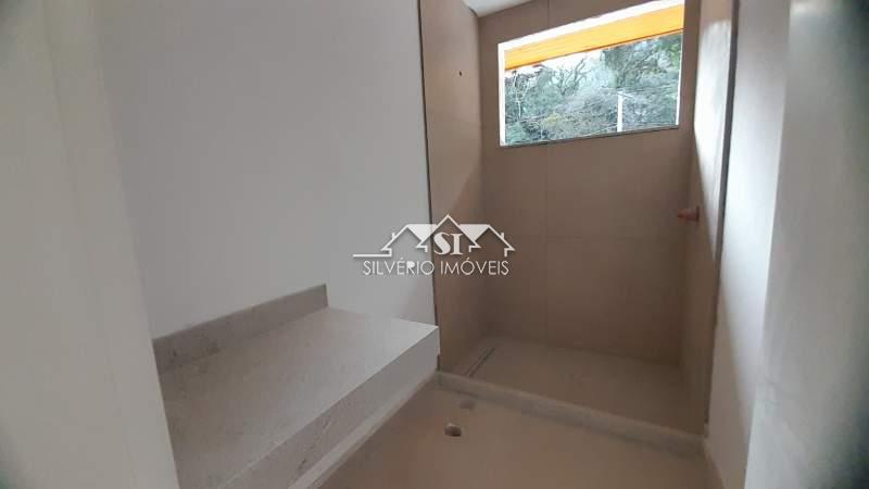 Casa à venda com 4 quartos, 270m² - Foto 27