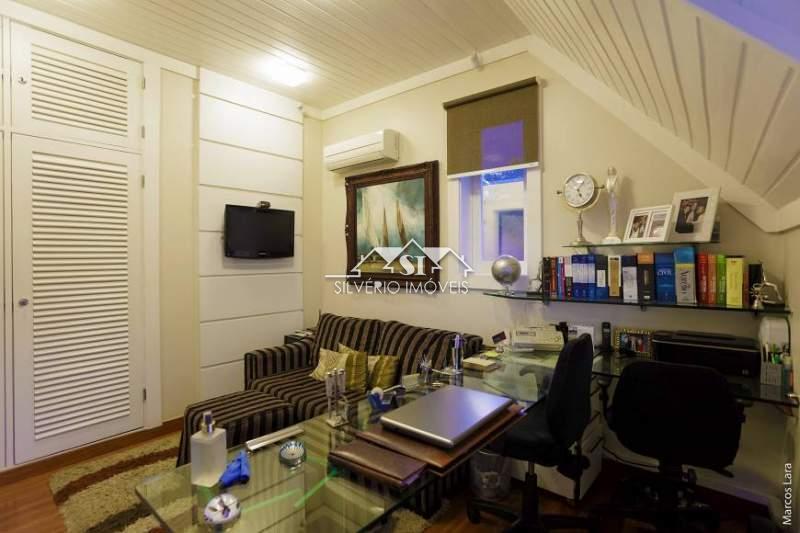 Casa à venda e aluguel com 4 quartos, 400m² - Foto 25