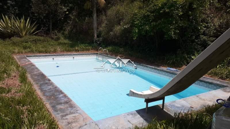 Casa à venda com 4 quartos, 300m² - Foto 6