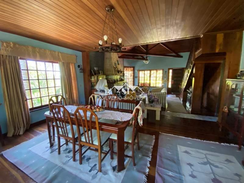 Casa à venda com 3 quartos, 365m² - Foto 7