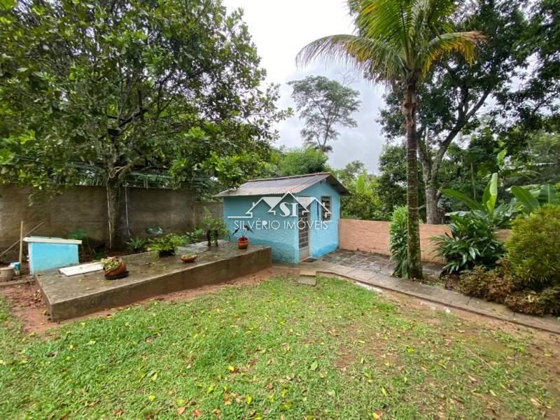Casa à venda com 3 quartos, 365m² - Foto 15