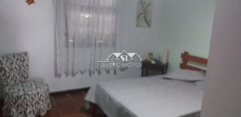 Apartamento à venda com 2 quartos, 85m² - Foto 17