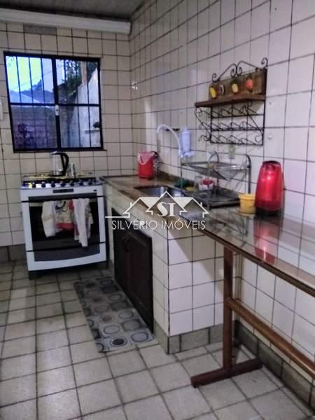 Apartamento à venda com 3 quartos, 95m² - Foto 15