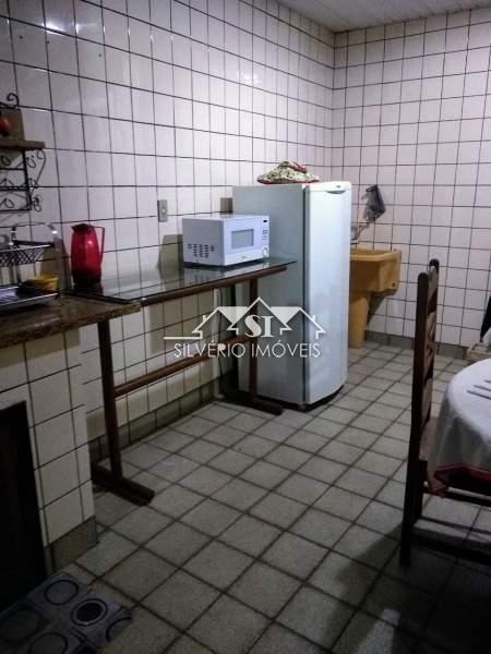 Apartamento à venda com 3 quartos, 95m² - Foto 17