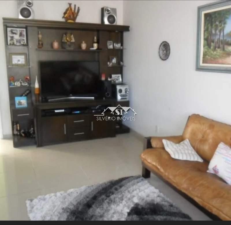 Casa à venda com 3 quartos, 302m² - Foto 24