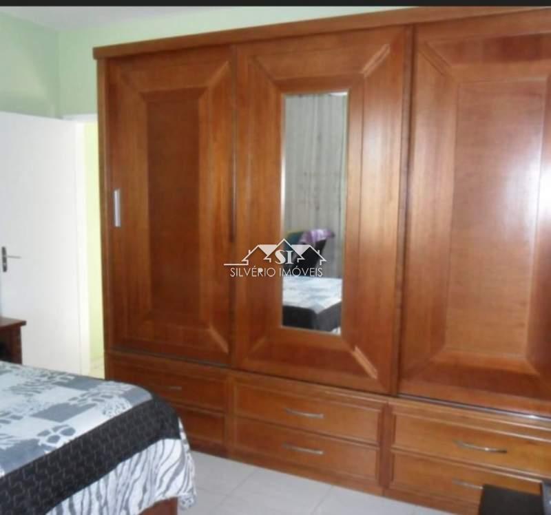 Casa à venda com 3 quartos, 302m² - Foto 42