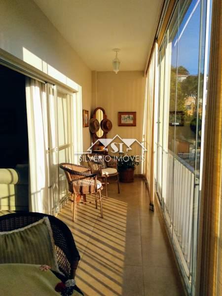 Apartamento em Coronel Veiga - Petrópolis/RJ  - 3 Quartos