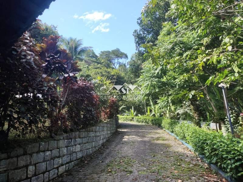 Sítio à venda com 7 quartos, 180m² - Foto 13